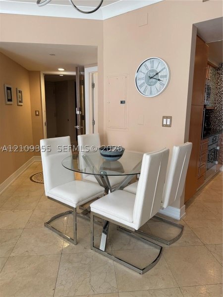 Aluguel de apartamento no Akoya 906