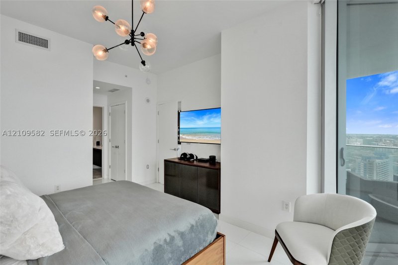Comprar apartamento no Paramount Miami WorldCenter 3506