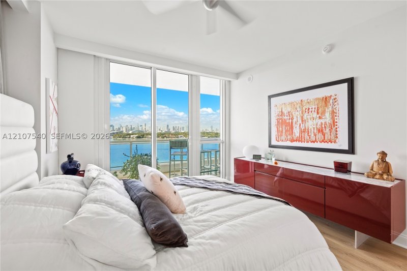 Comprar apartamento en Bentley Bay North 911