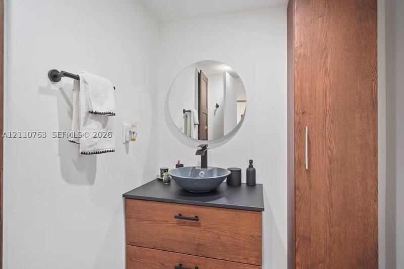 Comprar apartamento en Brickell Place B1706