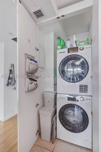 Comprar apartamento en Brickell Place B1706