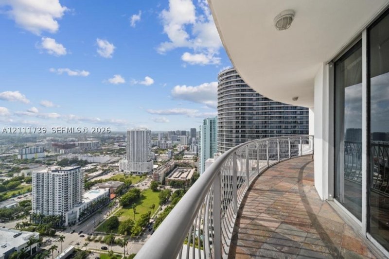 Apartment for rent at Opera Tower 4315
