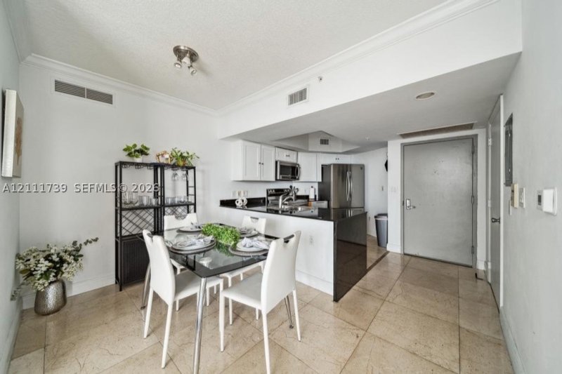 Apartment for rent at Opera Tower 4315