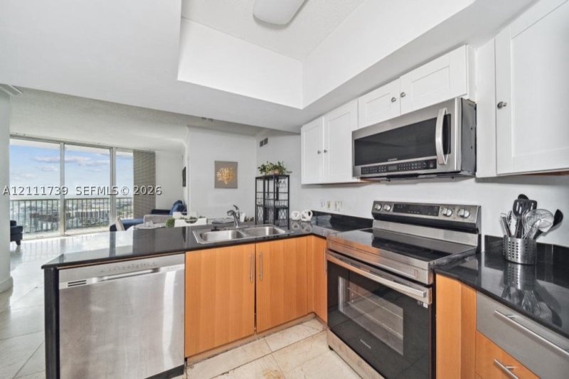 Apartment for rent at Opera Tower 4315