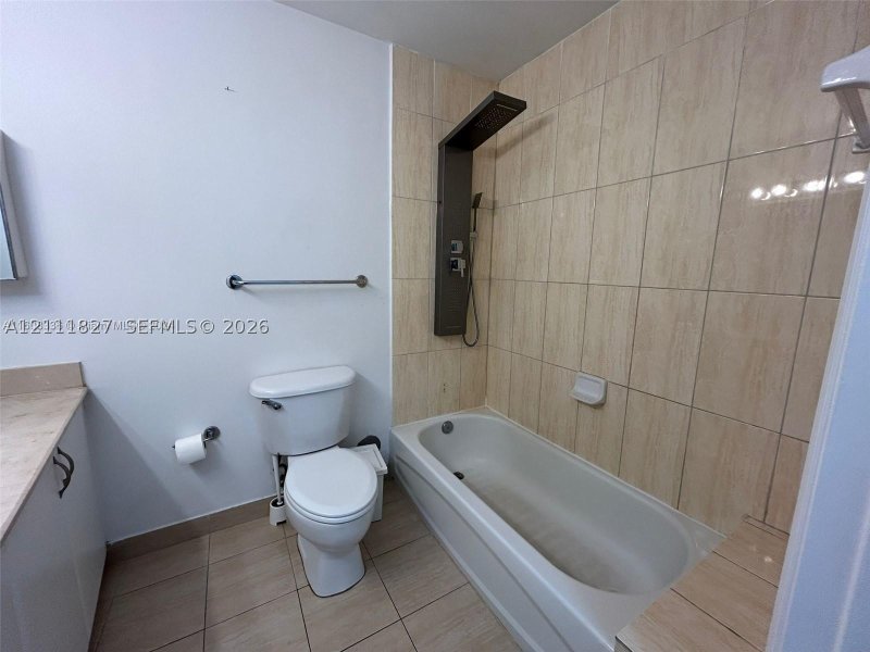 Apartment for rent at Opera Tower 1106