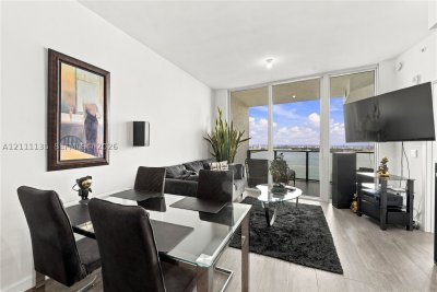 Alquiler de apartamento en Biscayne Beach 4006