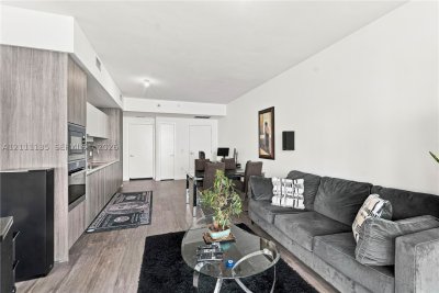 Alquiler de apartamento en Biscayne Beach 4006