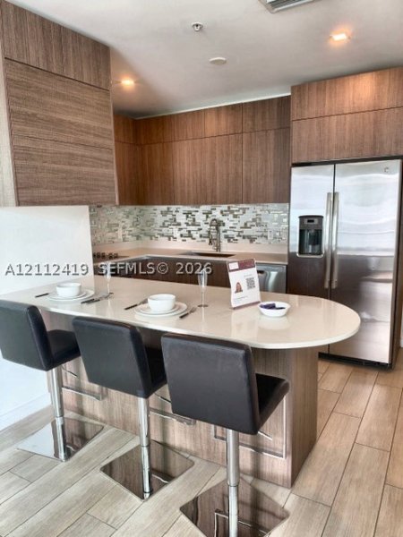 Condo for sale at Le Parc at Brickell 812