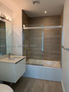 Comprar apartamento en Le Parc at Brickell 812