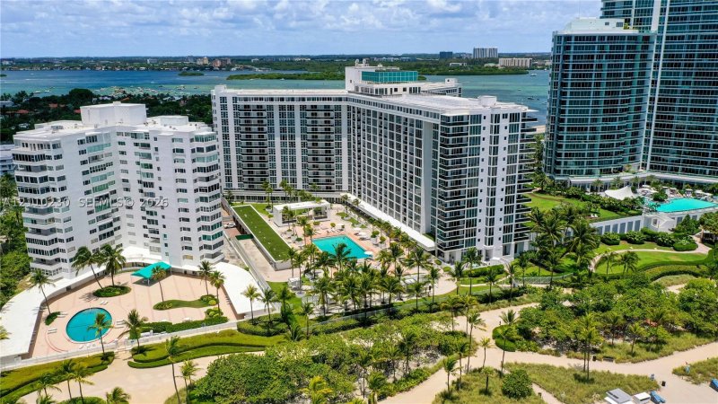 Comprar apartamento no Harbour House 224