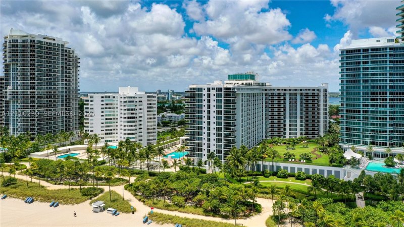 Comprar apartamento no Harbour House 224