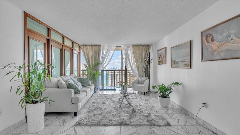 Apartment for rent at Costa Bella Brickell 1911