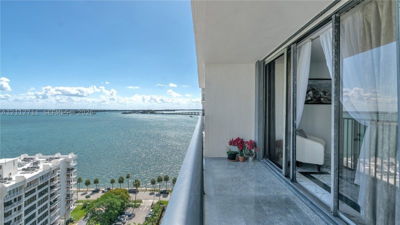 Apartment for rent at Costa Bella Brickell 1911