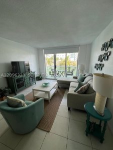 Comprar apartamento no Tides Hollywood Beach 3A