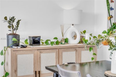 Comprar apartamento no South Pointe Tower 1807