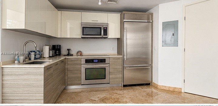 Condo for sale at Brickell House Condo 3007