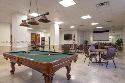 Alquiler de apartamento en Alexander Towers 105