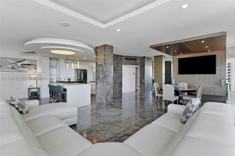 Apartment for rent at Sian Ocean Residences PH1