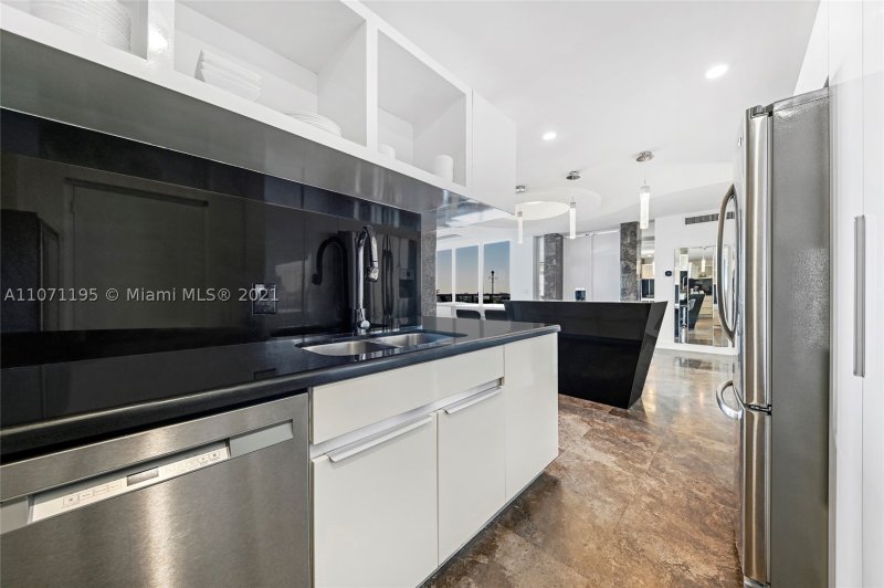 Apartment for rent at Sian Ocean Residences PH1
