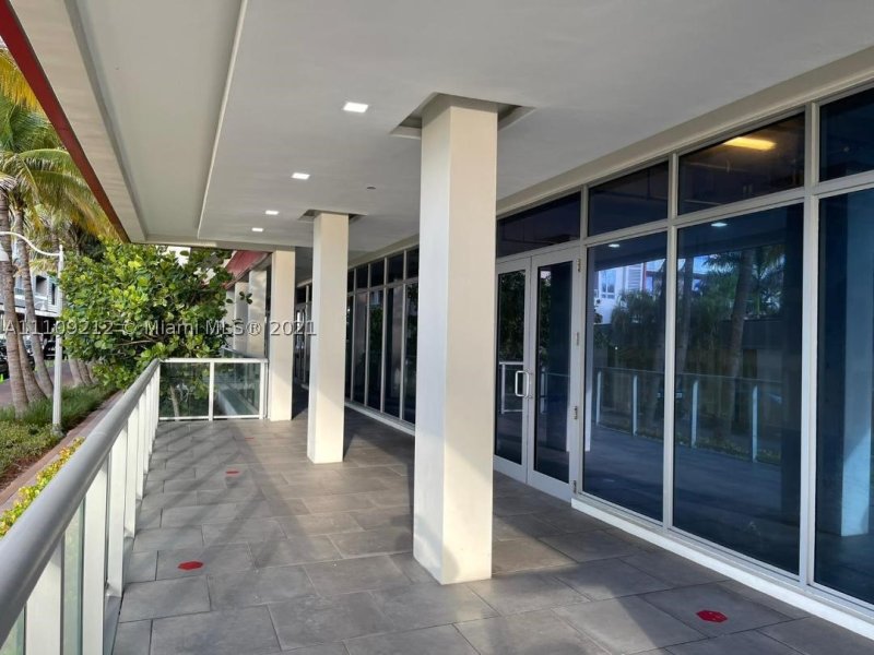 Condo for sale at Costa Hollywood N107
