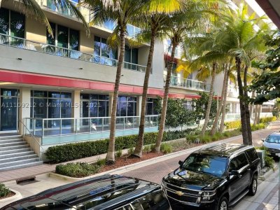 Comprar apartamento no Costa Hollywood N107