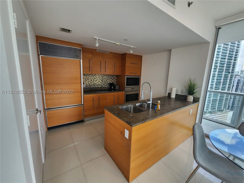Condo for sale at Icon Brickell Viceroy 2504