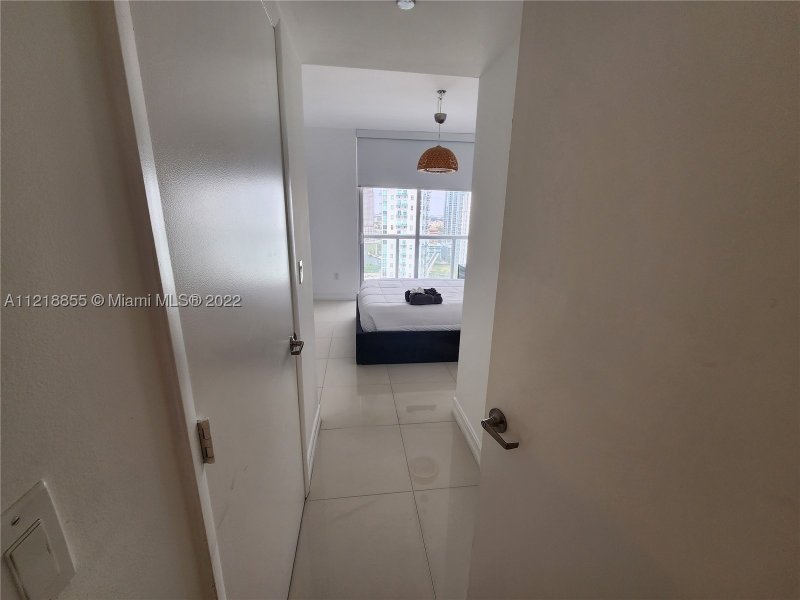 Condo for sale at Icon Brickell Viceroy 2504