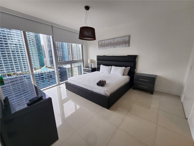 Condo for sale at Icon Brickell Viceroy 2504