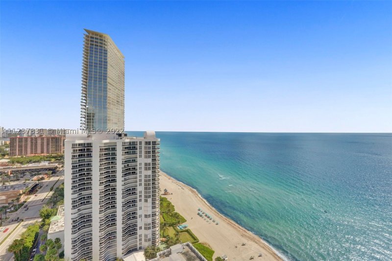 Comprar apartamento no La Perla 3105