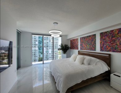 Aluguel de apartamento no Arlen House 4-1202