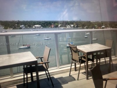 Comprar apartamento no Costa Hollywood S333