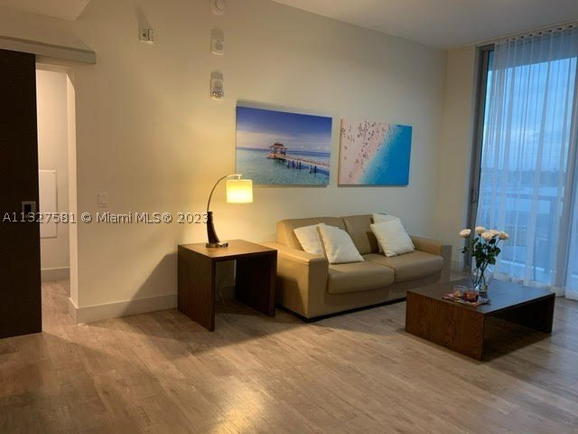 Condo for sale at Costa Hollywood S333