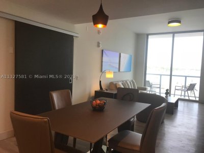 Comprar apartamento no Costa Hollywood S333