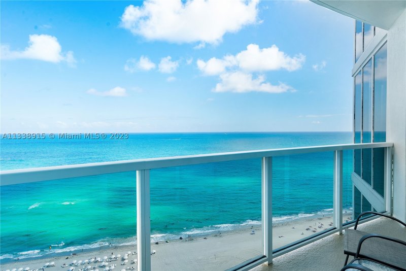 Condo for sale at Trump International Sonesta Beach Resort 2109