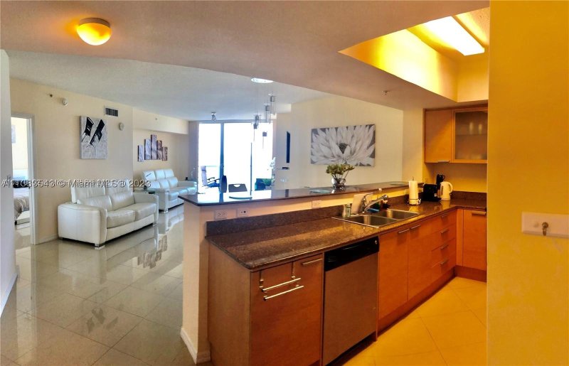 Alquiler de apartamento en La Perla 1705
