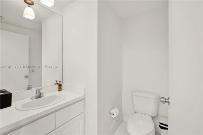 Comprar apartamento en The Vistas 209