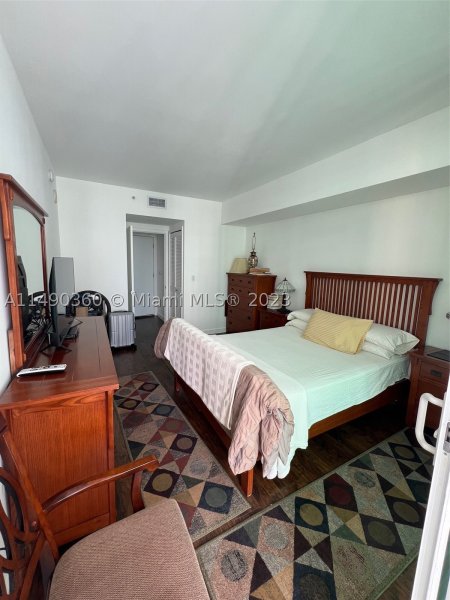 Comprar apartamento no Emerald Brickell 1806