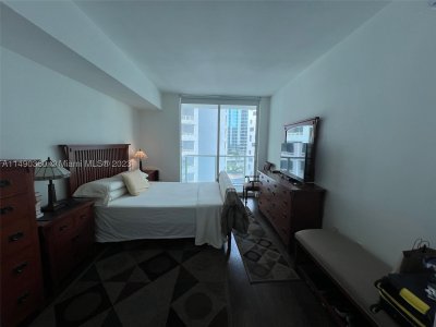 Comprar apartamento no Emerald Brickell 1806