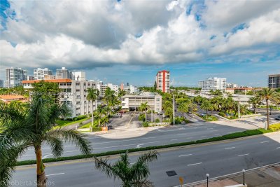 Comprar apartamento en Parker Dorado 422