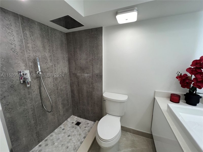 Comprar apartamento en Winston Towers