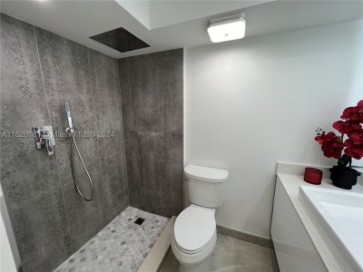 Comprar apartamento en Winston Towers