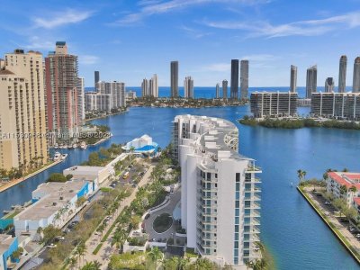 Comprar apartamento en Echo Aventura 207