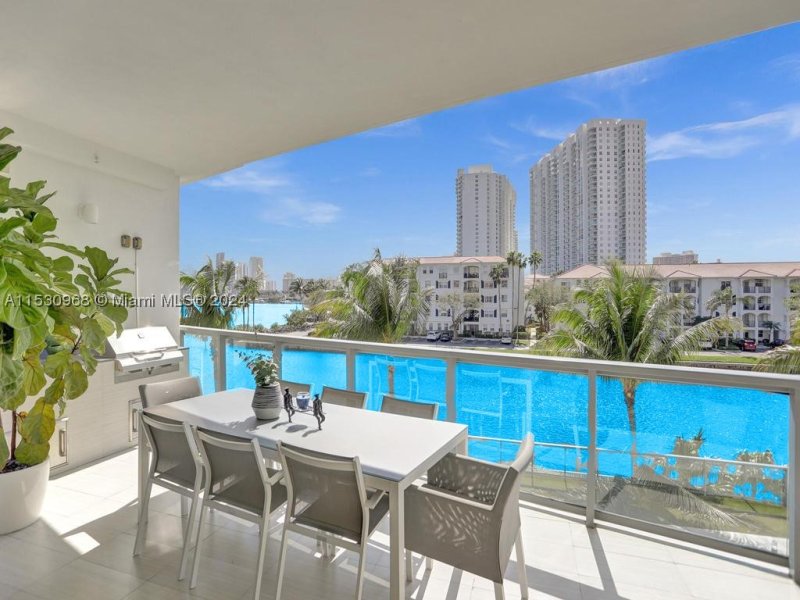 Comprar apartamento en Echo Aventura 207