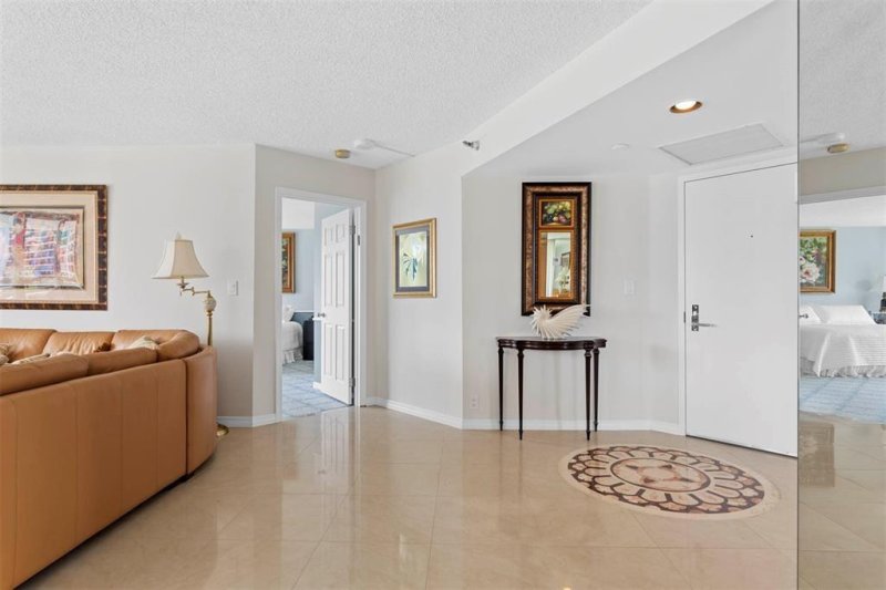 Apartment for rent at Mystic Pointe 500 910