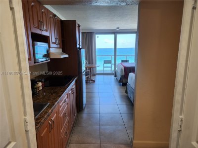 Comprar apartamento no Aventura Beach Club 846