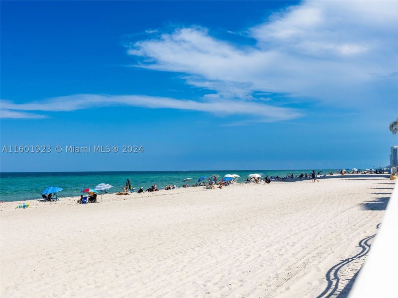 Condo for sale at Tides Hollywood Beach 10P
