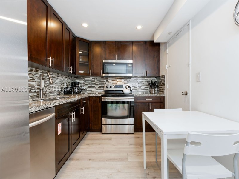Condo for sale at Tides Hollywood Beach 10P