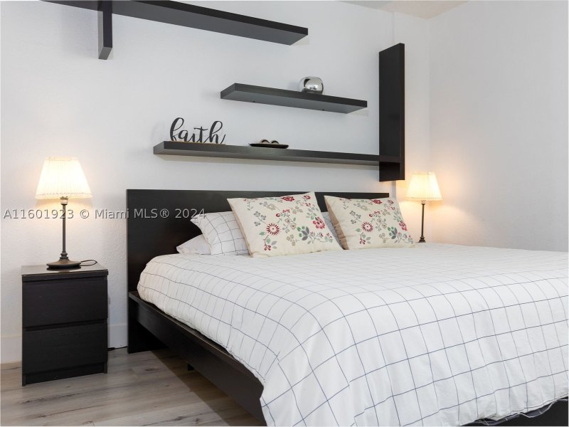 Condo for sale at Tides Hollywood Beach 10P