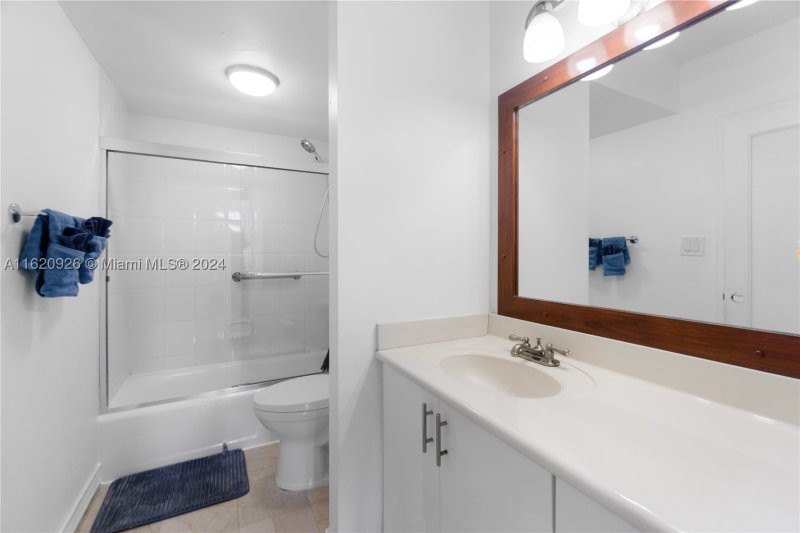 Apartment for rent at Oceania 1 820