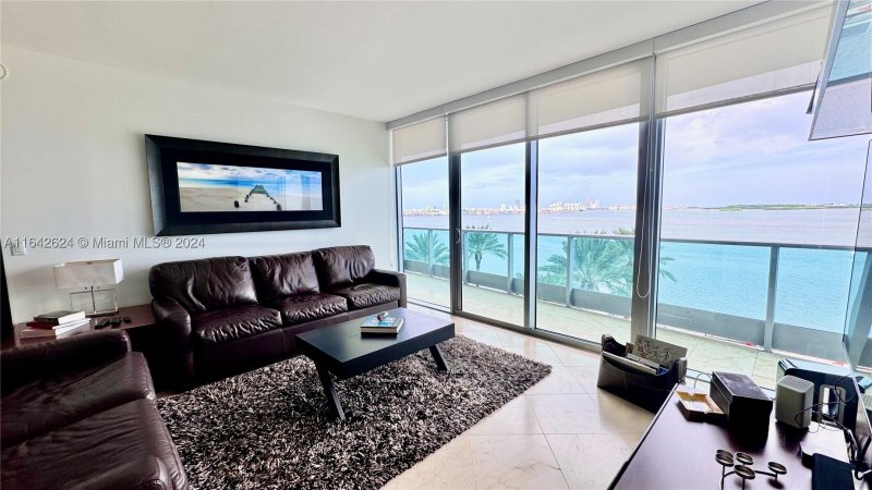 Condo for sale at Jade Brickell 1109